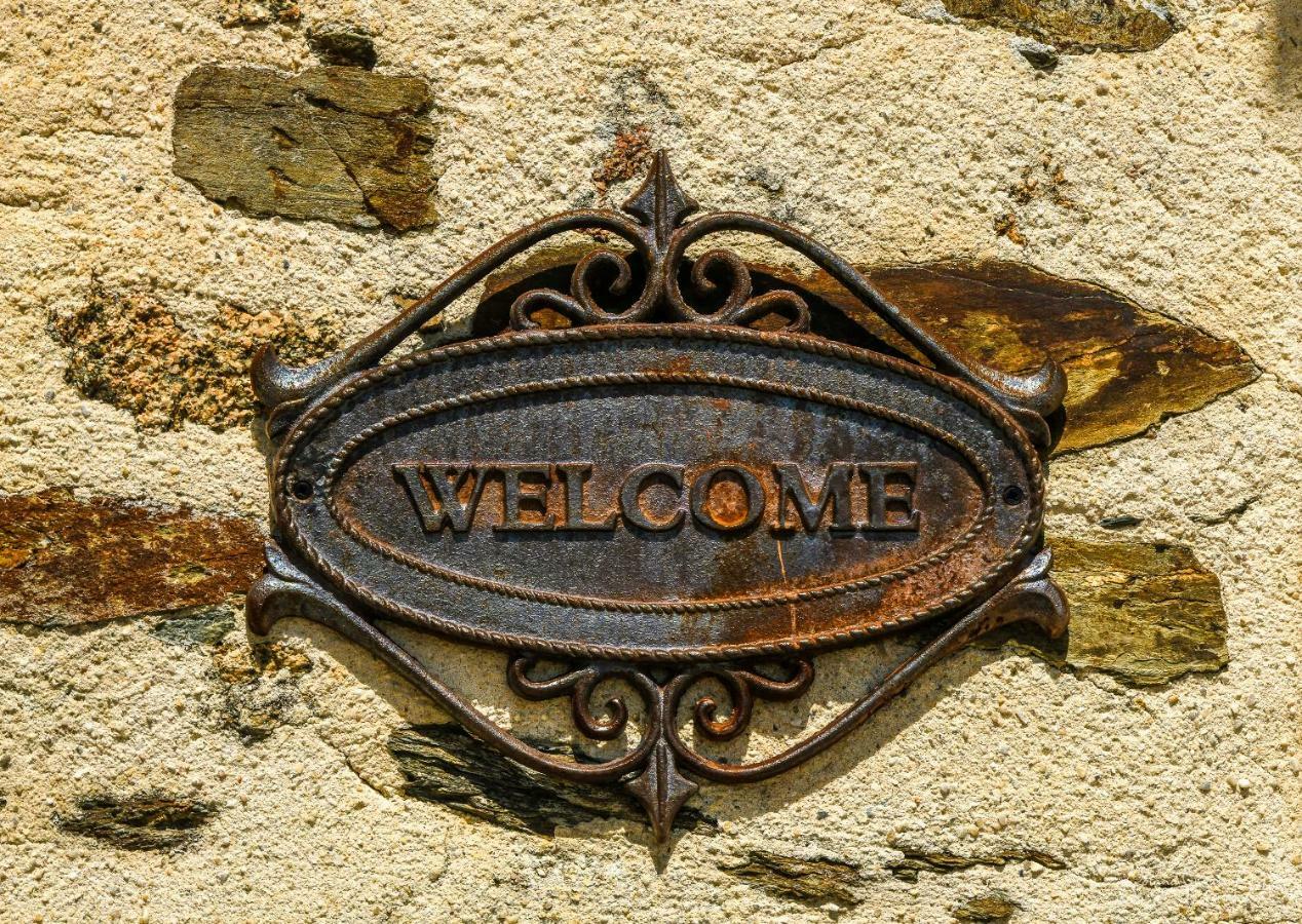 Domaine De La Courillere Bed & Breakfast Le Boupère Eksteriør bilde